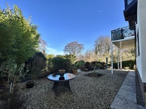 Photo 31- click for photo gallery